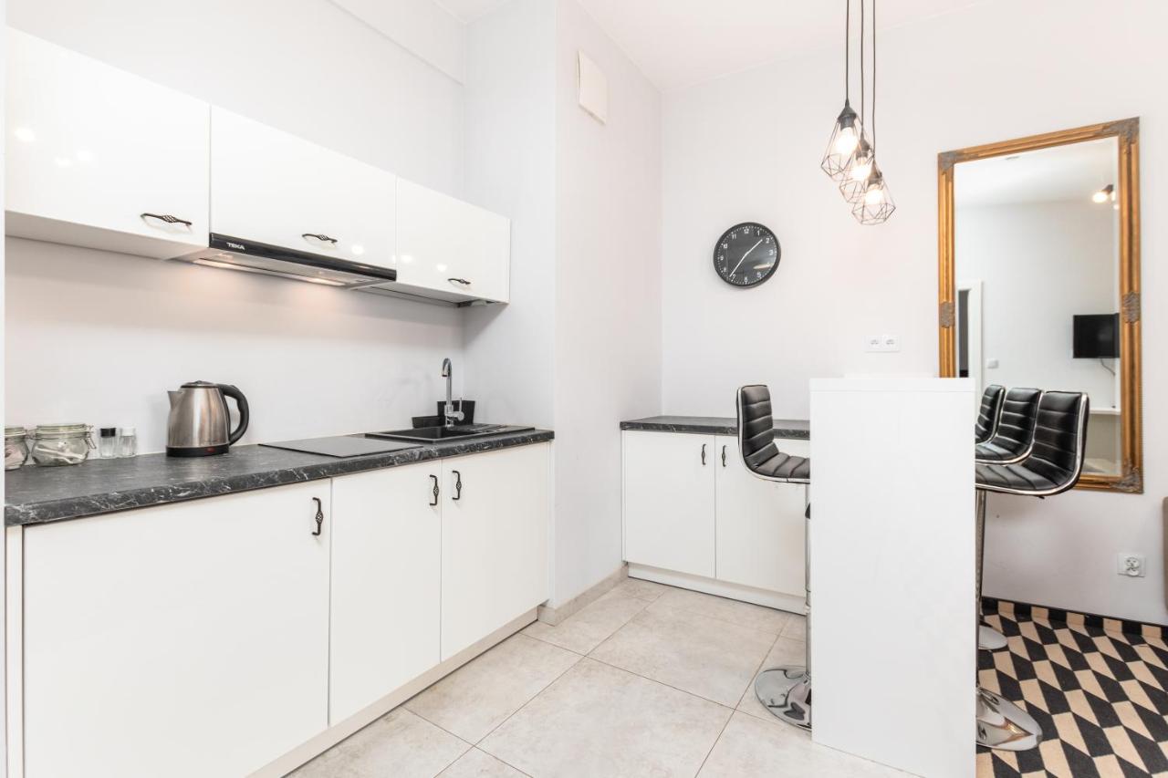 Prymasa Tysiaclecia 83A C - D By Homeprime Warszawa Eksteriør bilde